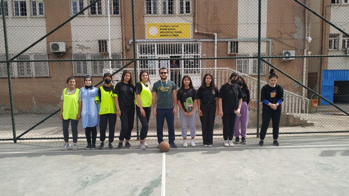 Okulumuz Kızlar Takımı Basketbol Turnuvası'ndan kareler